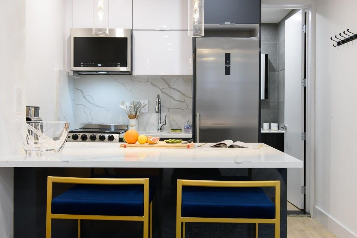 1597-12 New Prime Ues Wd In Unit Apartamento *