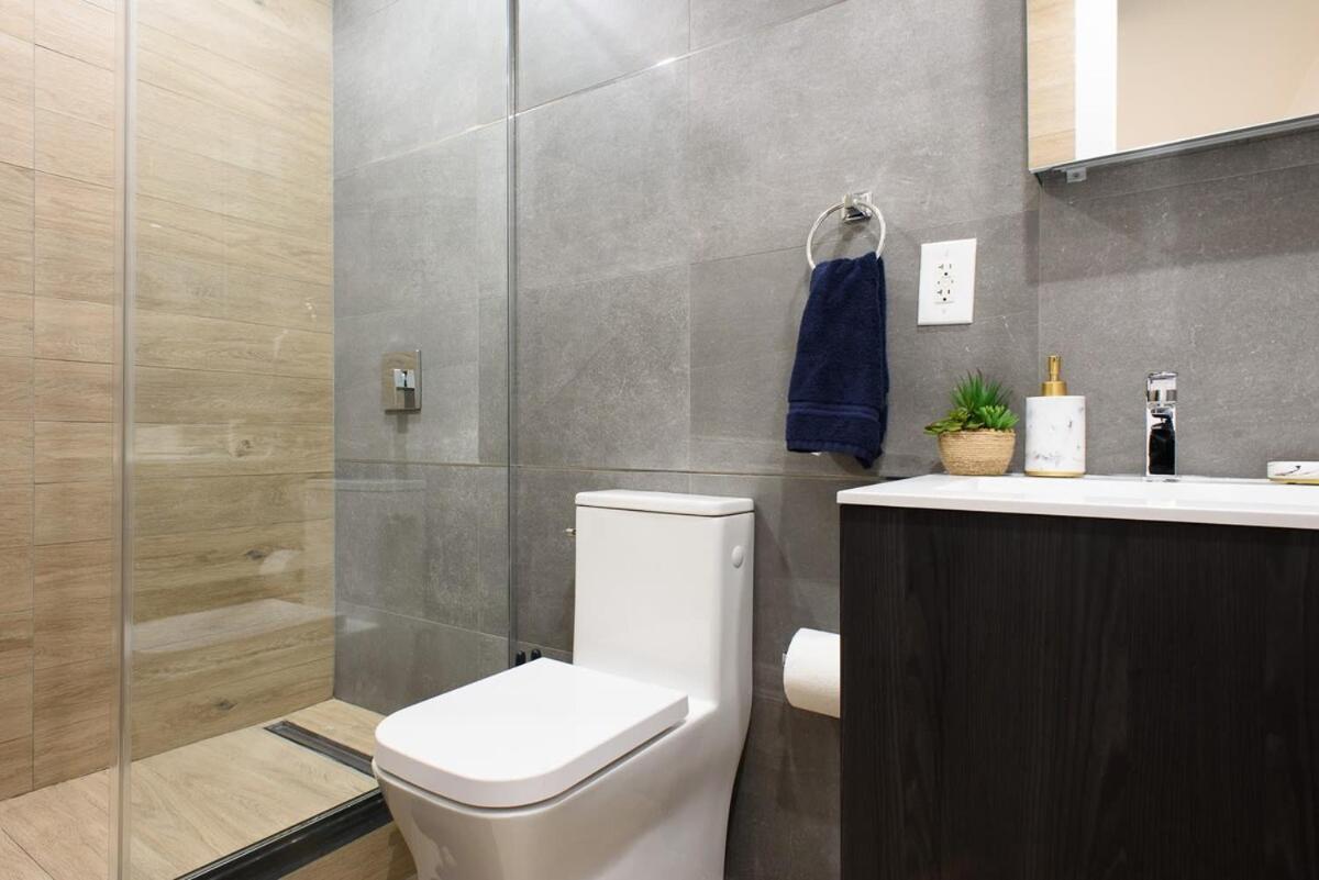 1597-12 New Prime Ues Wd In Unit * Nova York