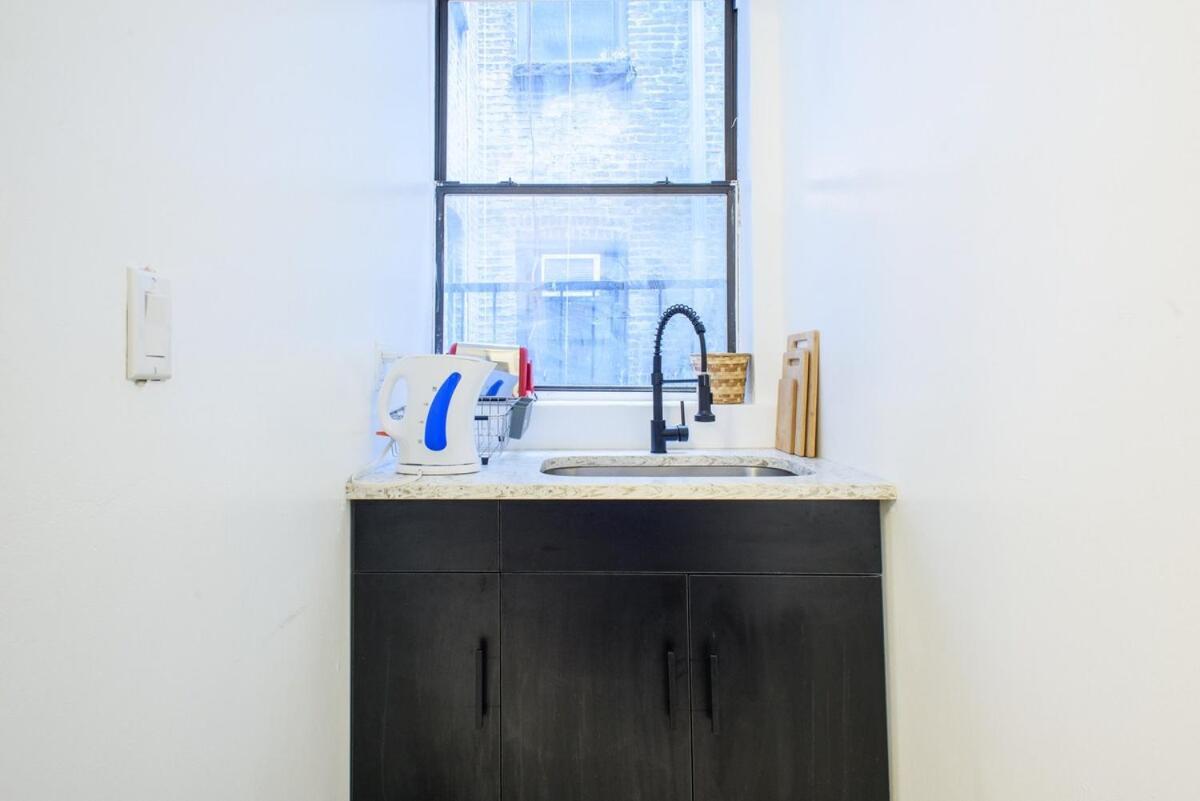 454-3w Prime Location 2br Newly Furnished Sleeps 5 Apartamento Nova York