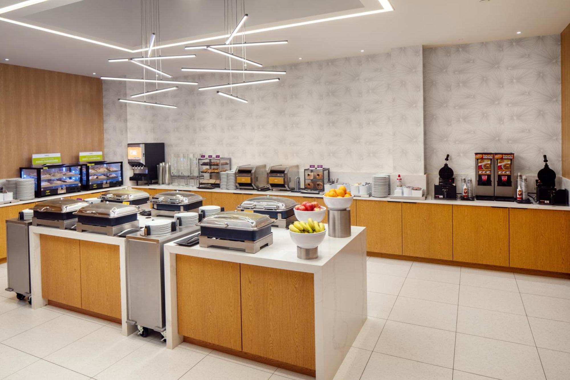 Home2 By Hilton Times Square Khách sạn