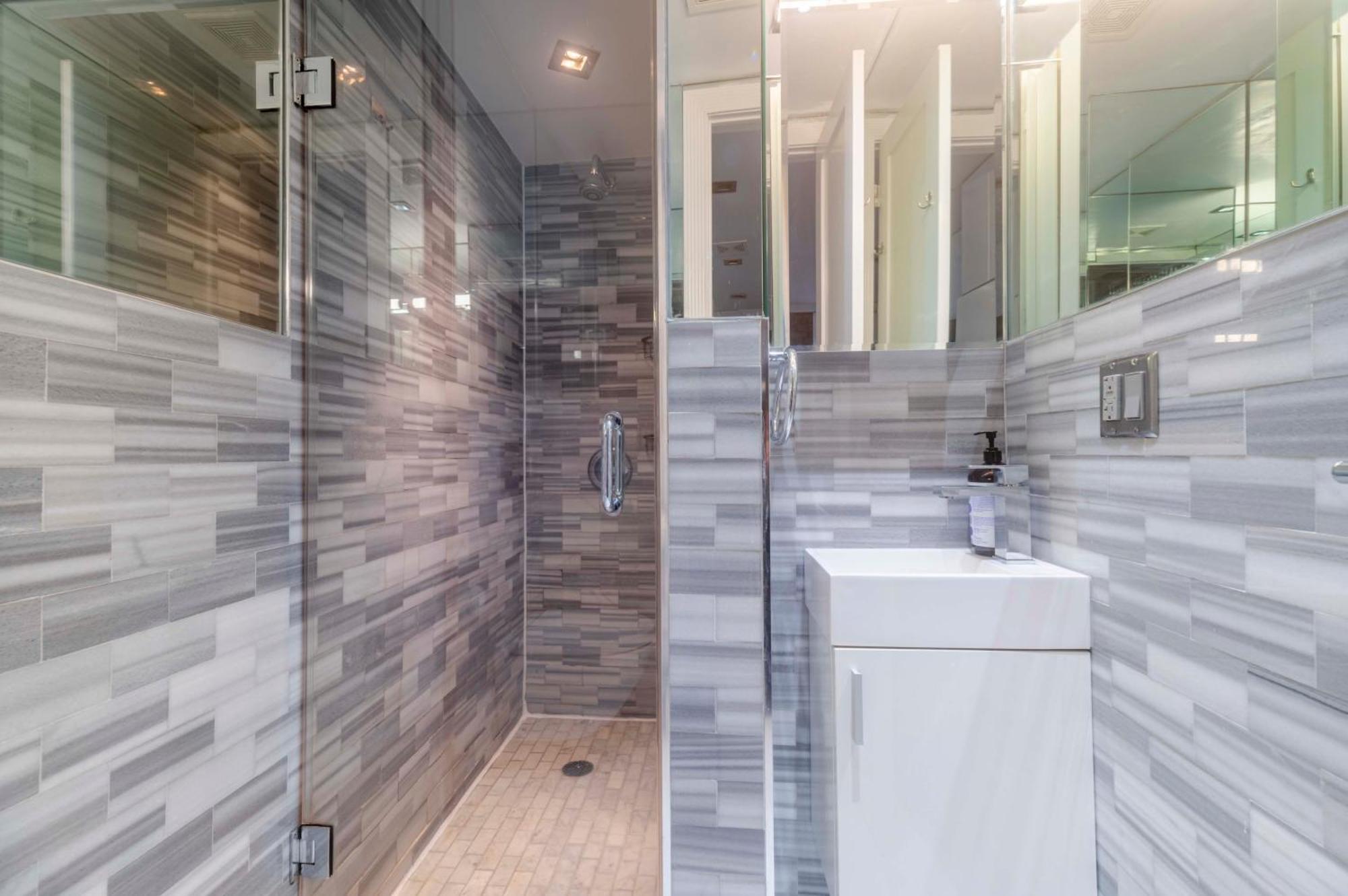 Căn hộ Stylish2 2br In Manhattan *