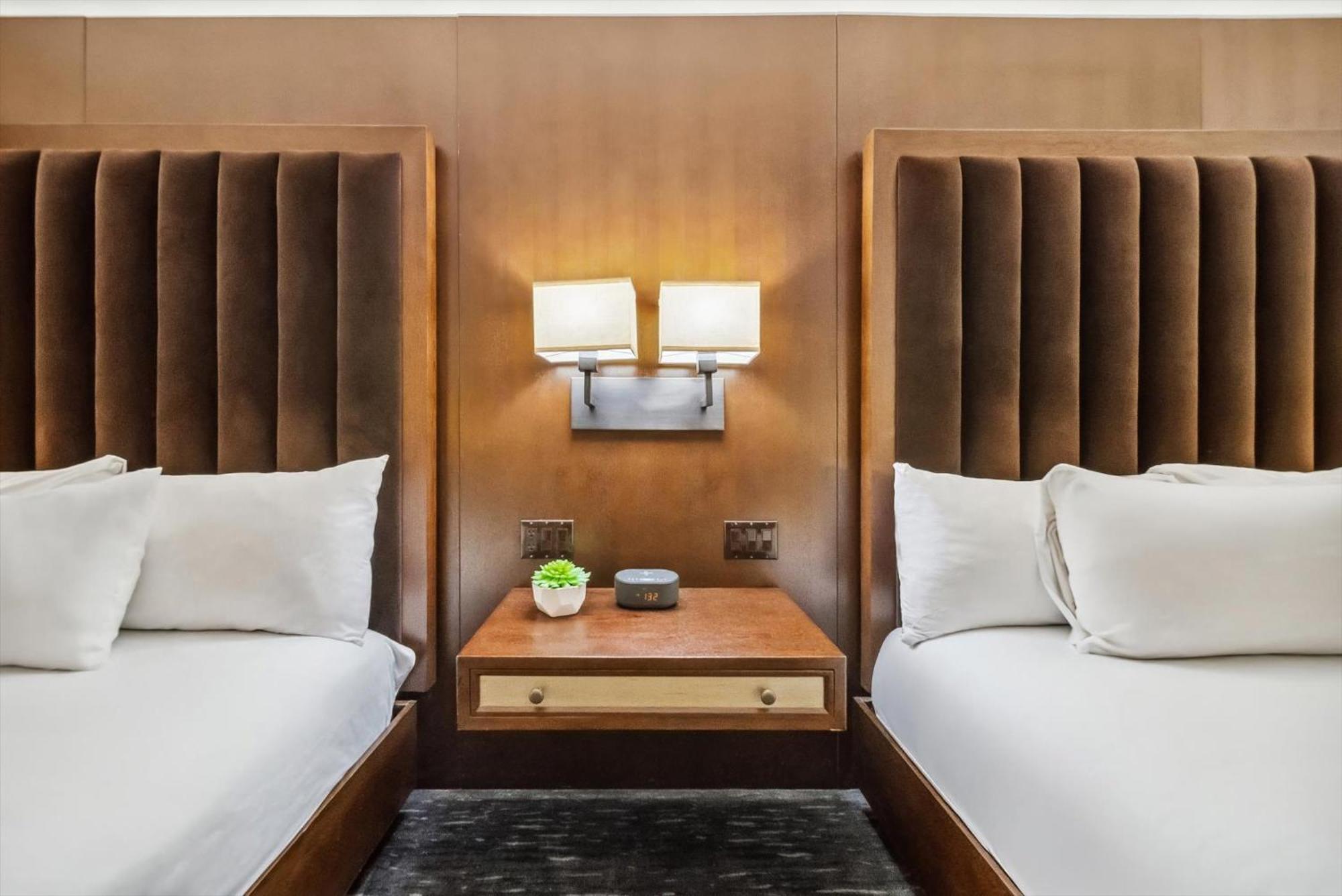 Khách sạn Tuscany By Luxurban 4*