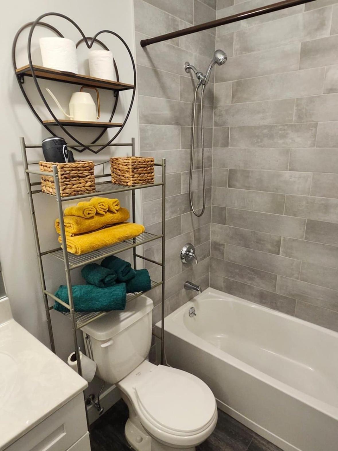Hospedagem domiciliar Comfy, Cozy, Affordable And Private - Free Parking Nova York