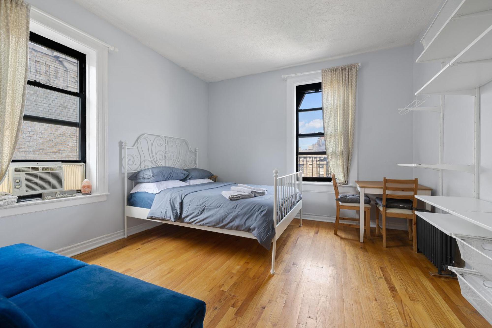 Live In Upper Manhattan On Budget * Nova York