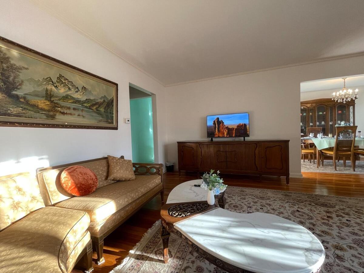 Apartamento Luxury Two Bedroom In A Private House *