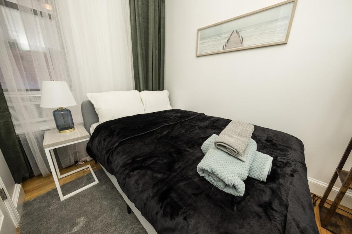 3br Two Blocks To Park Elevator, Laundry, Virtual Doorman *