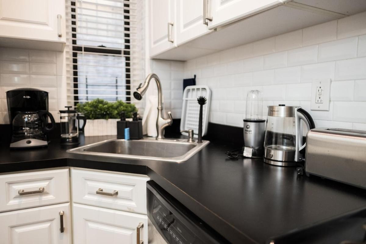 3br Two Blocks To Park Elevator, Laundry, Virtual Doorman *