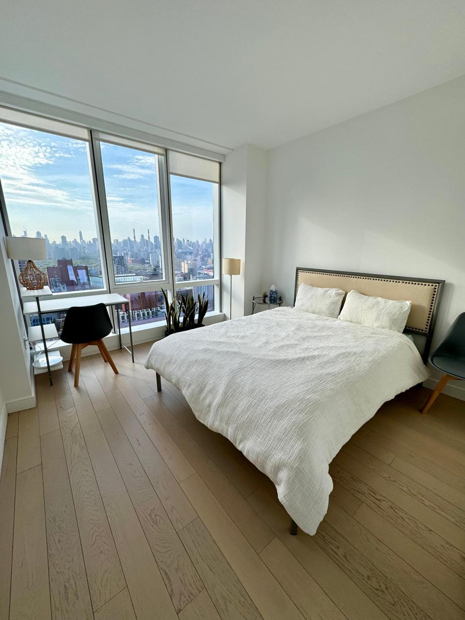 1 Stop To Midtown Amazing View Luxury High Rise Corner 1 Bedroom Căn hộ *