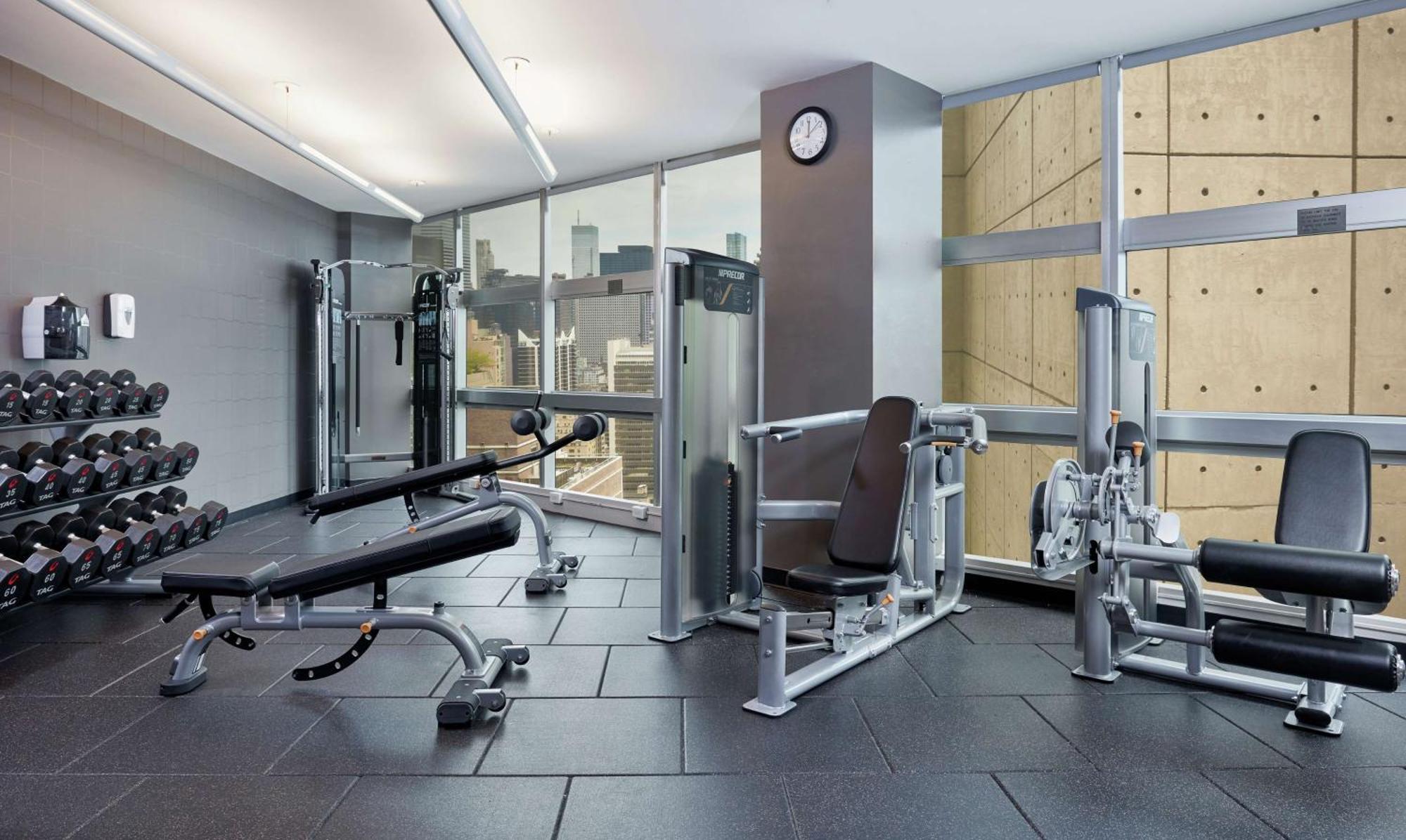 Millennium Hilton One Un Plaza Khách sạn
