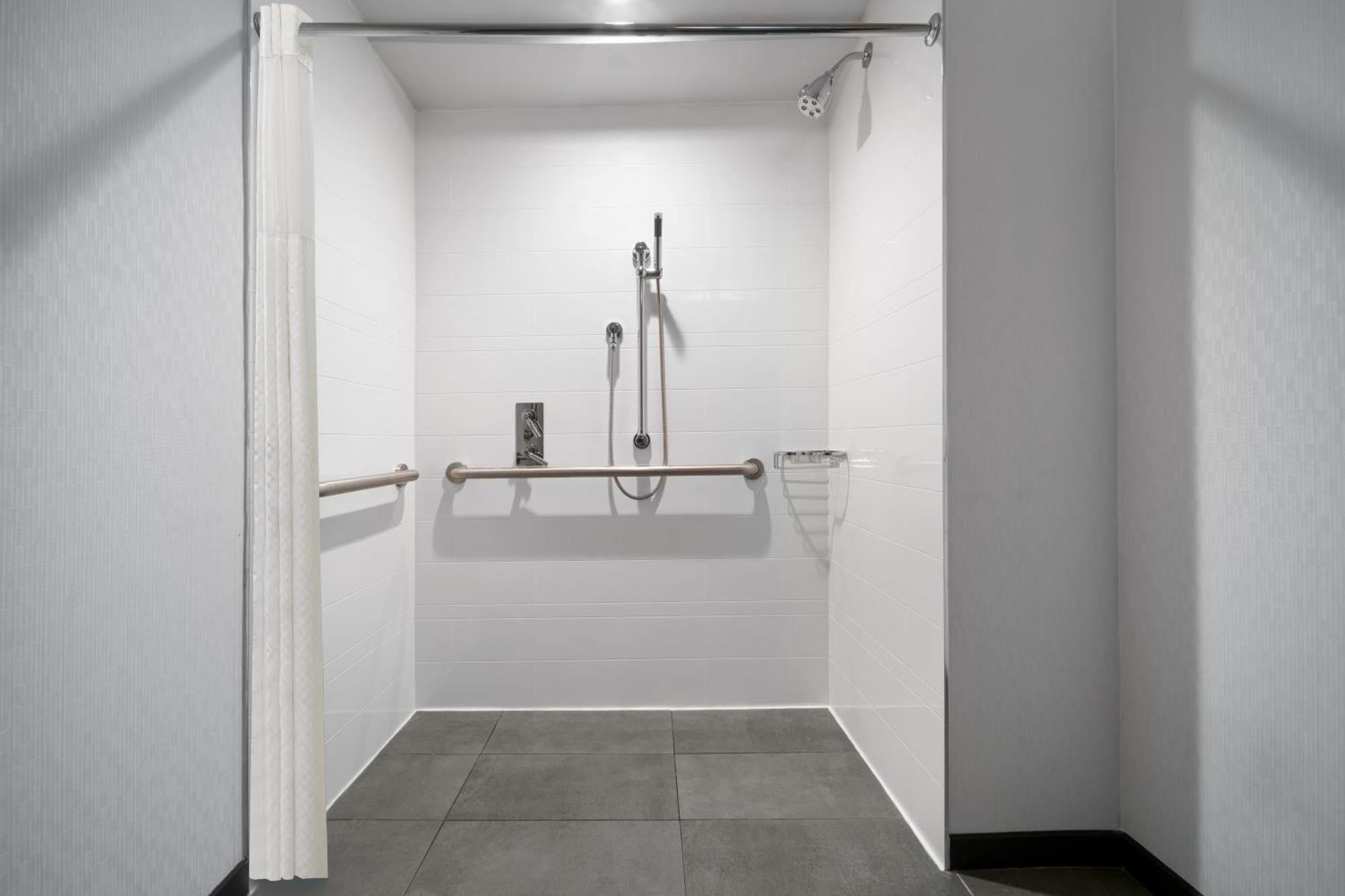 The Nedia, Bw Signature Collection Hotel New York