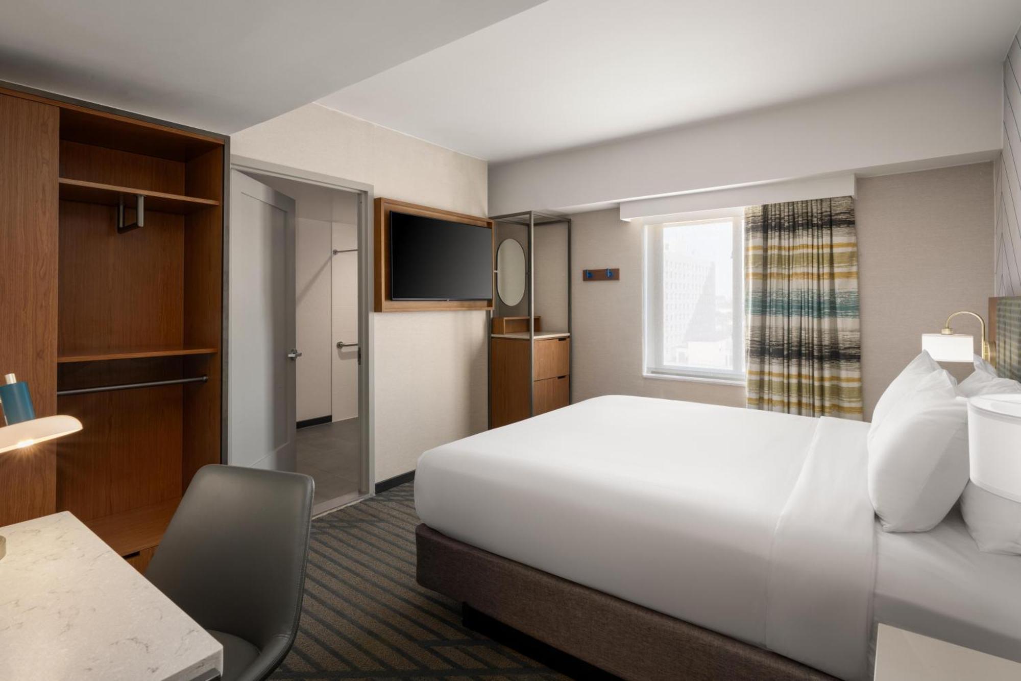 Hotel The Nedia, Bw Signature Collection *