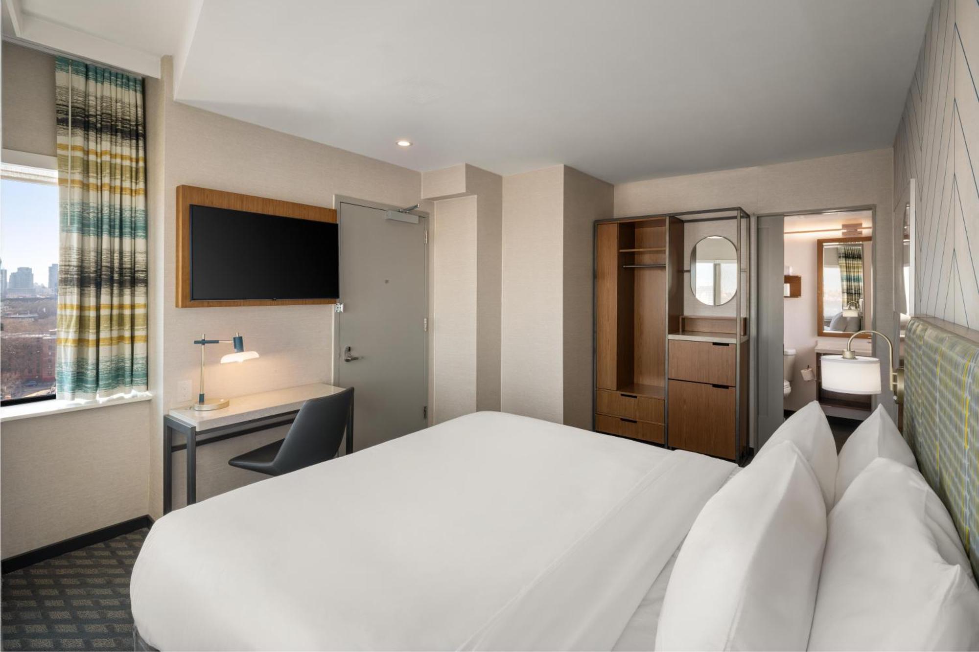 Hotel The Nedia, Bw Signature Collection New York