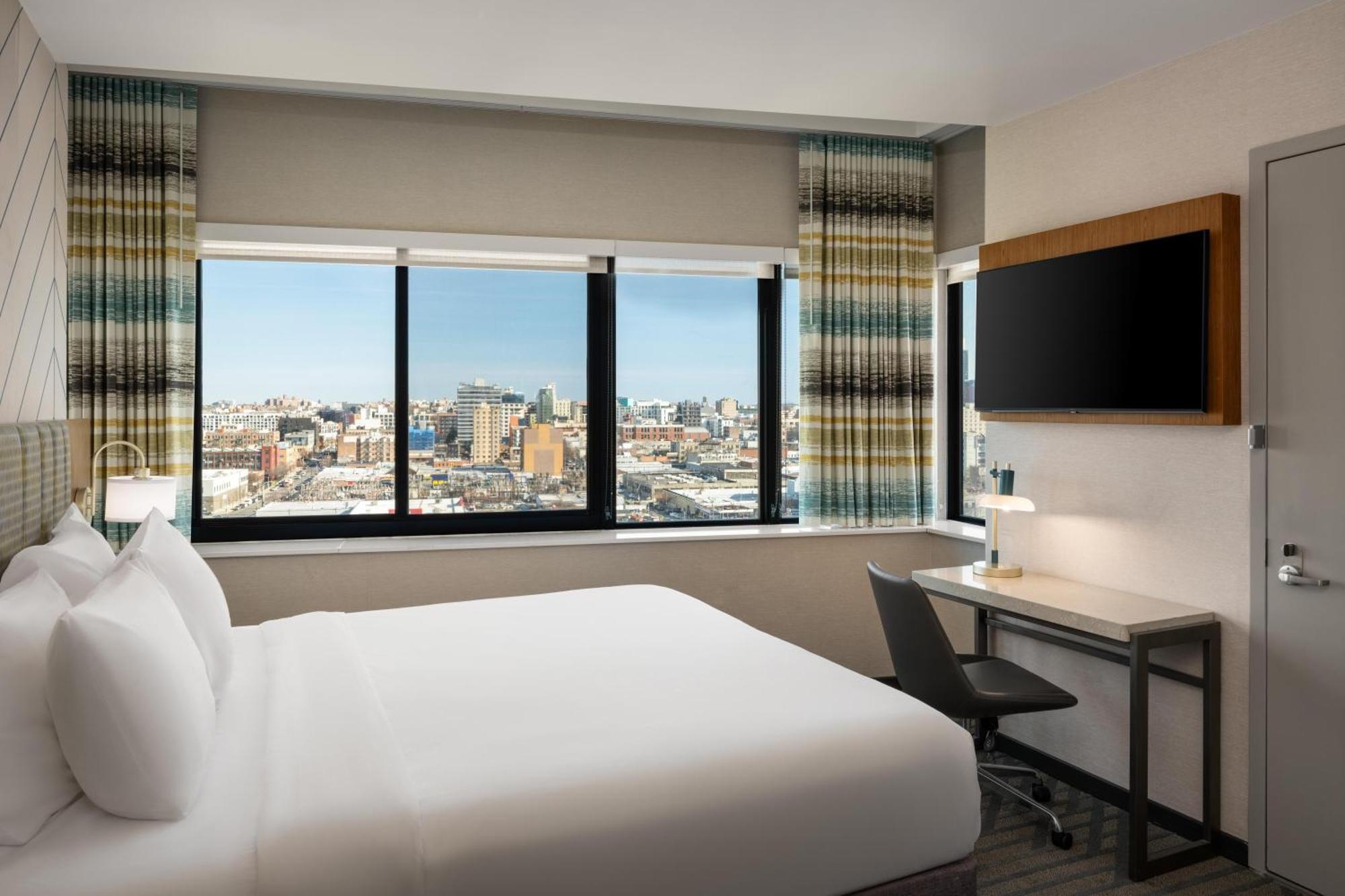 Hotel The Nedia, Bw Signature Collection New York