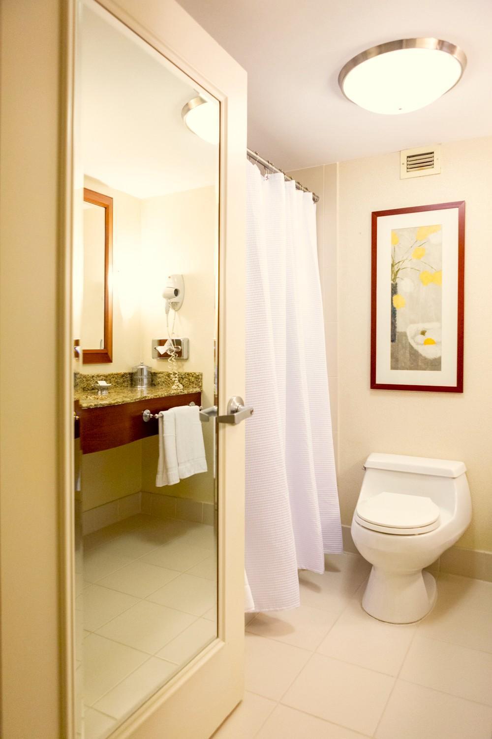 San Carlos Khách sạn 4*