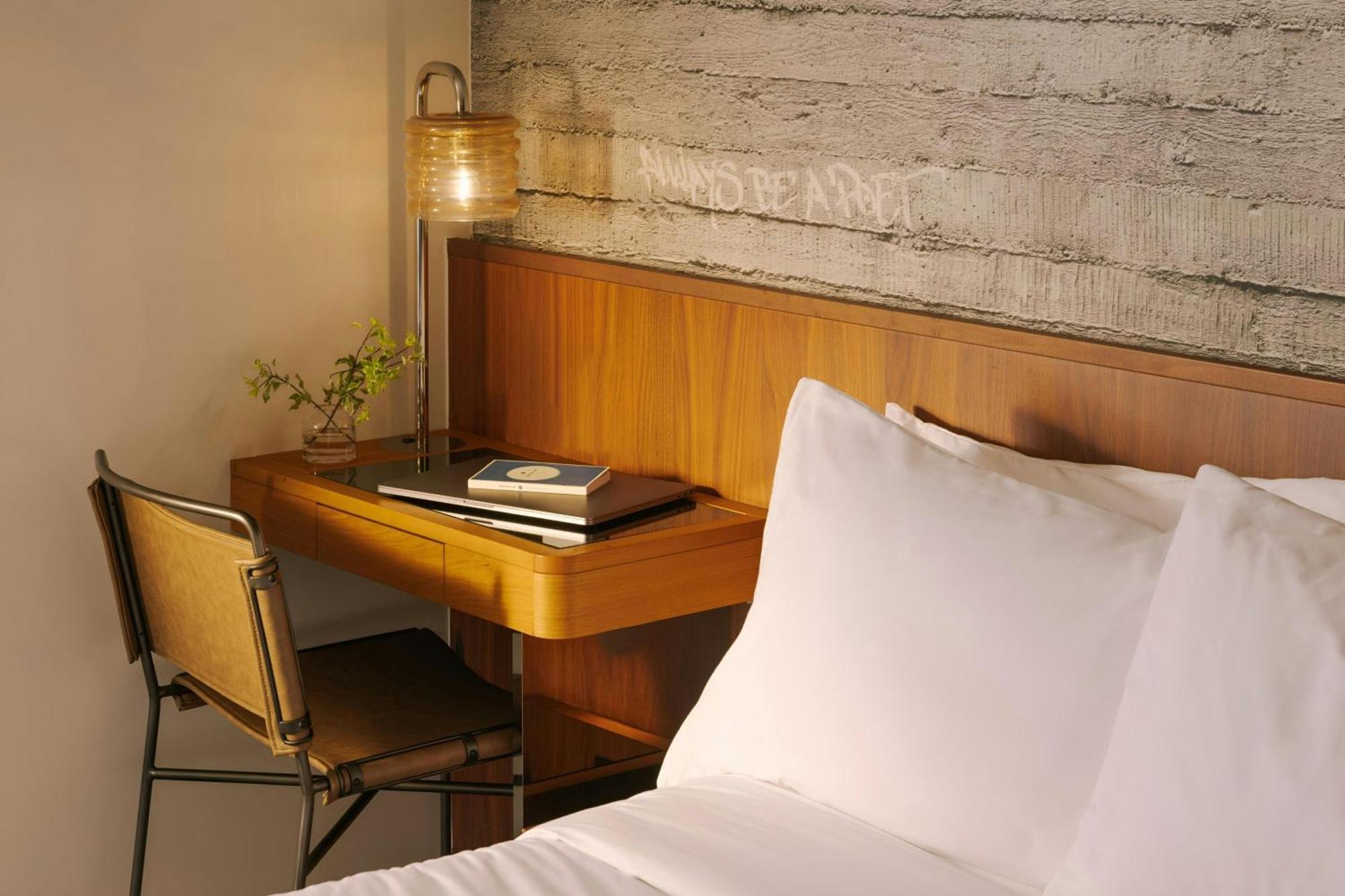 Khách sạn Henri On 24 Chelsea, Sonder By Marriott Bonvoy *