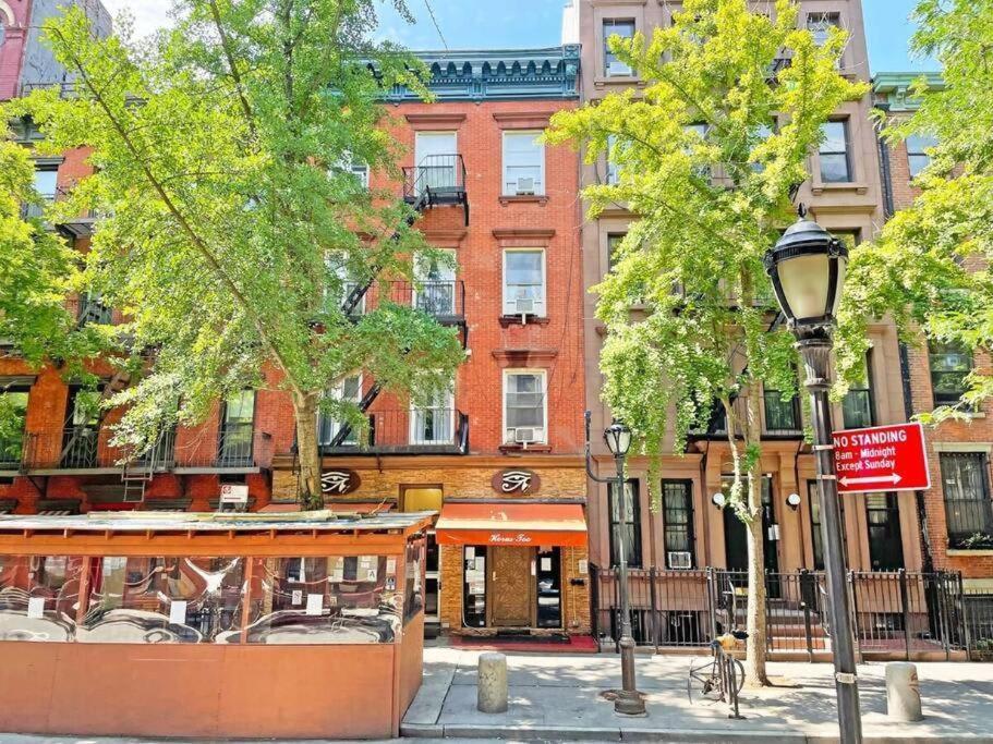2br Great Location Short Walk To Times Square Apartamento Nova York