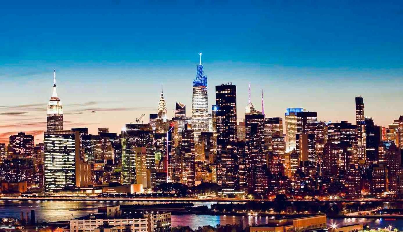Beautiful Luxury Fantastic Manhattan Skyline View One Bedroom Apartamento *
