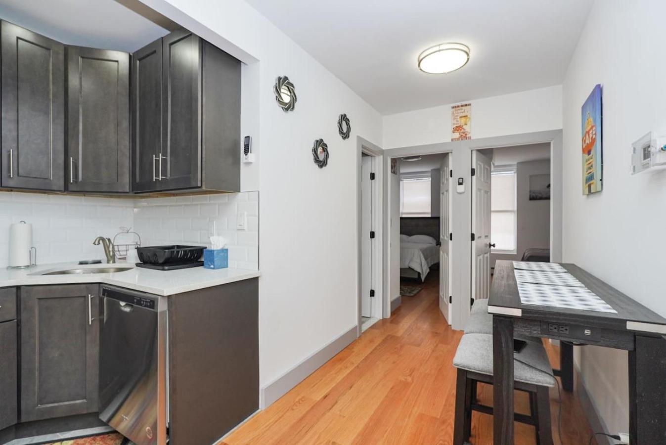 Apartment Sleek And New 3br Brooklyn Only 10 Min To Manhattan *