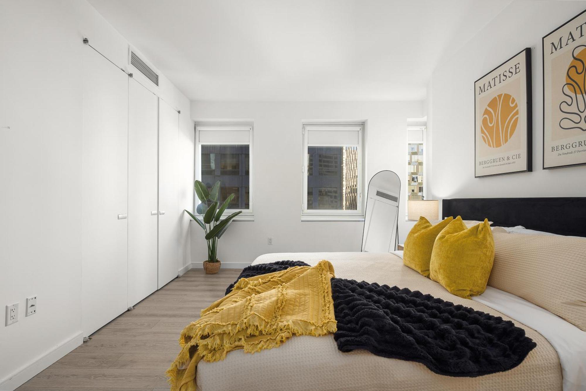 Apartment Stylish Nyc Haven Steps To Broadway & Dining New York