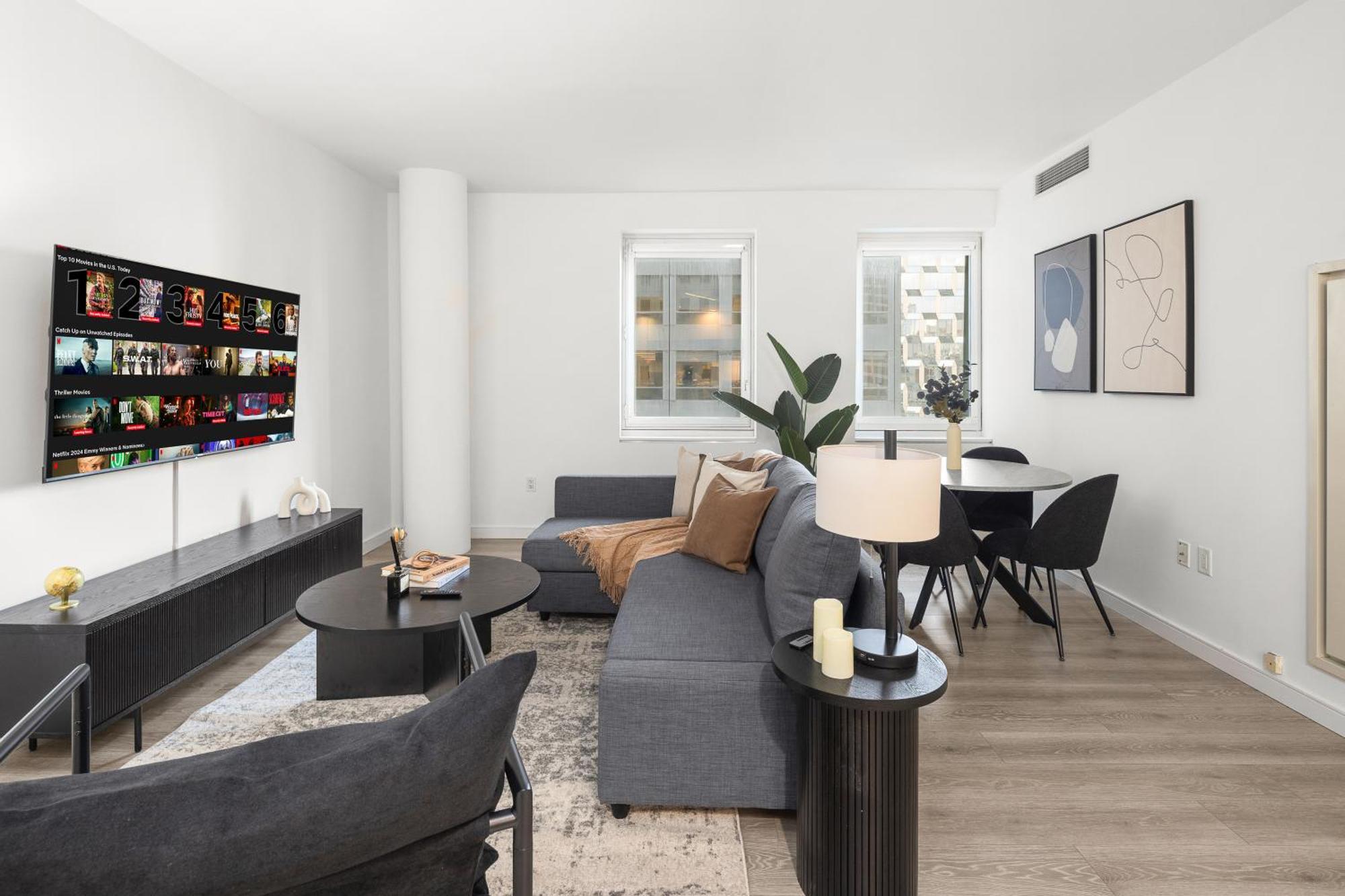 Stylish Nyc Haven Steps To Broadway & Dining Apartment *