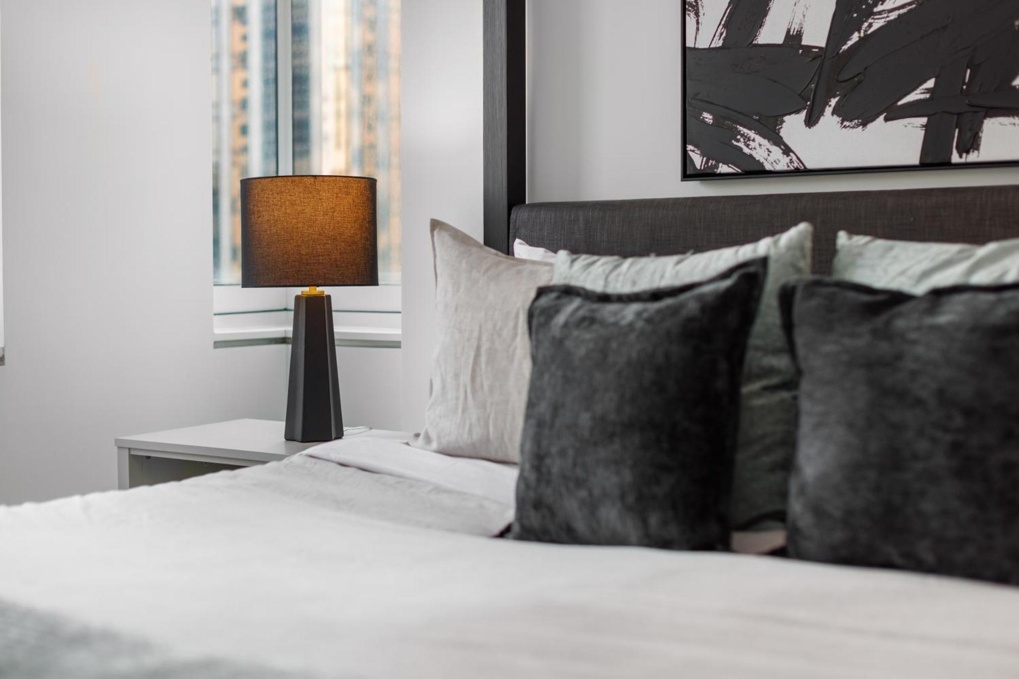 Lavish Two-story Retreat In The Heart Of Manhattan Căn hộ