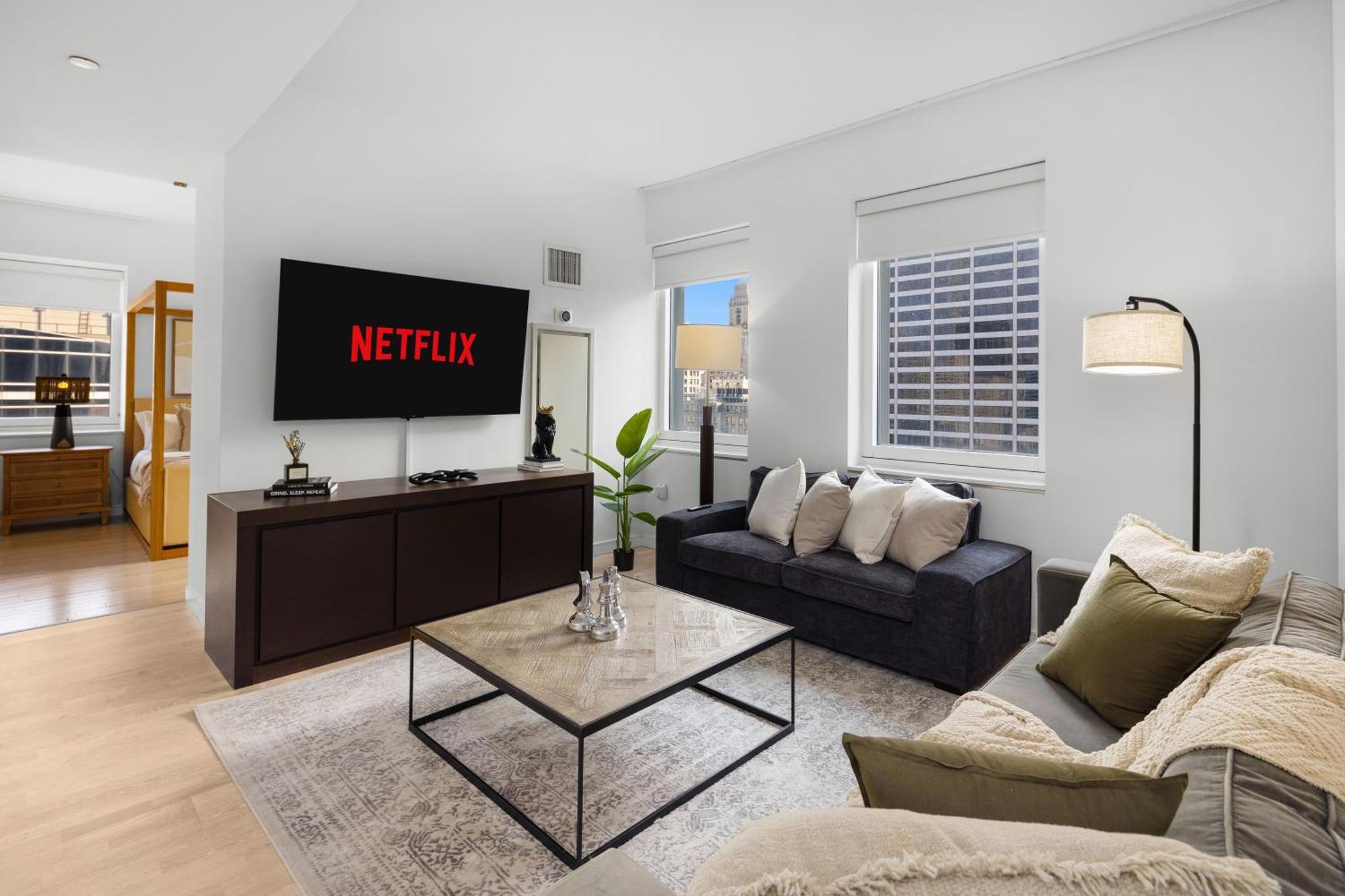 Căn hộ Lavish Two-story Retreat In The Heart Of Manhattan
