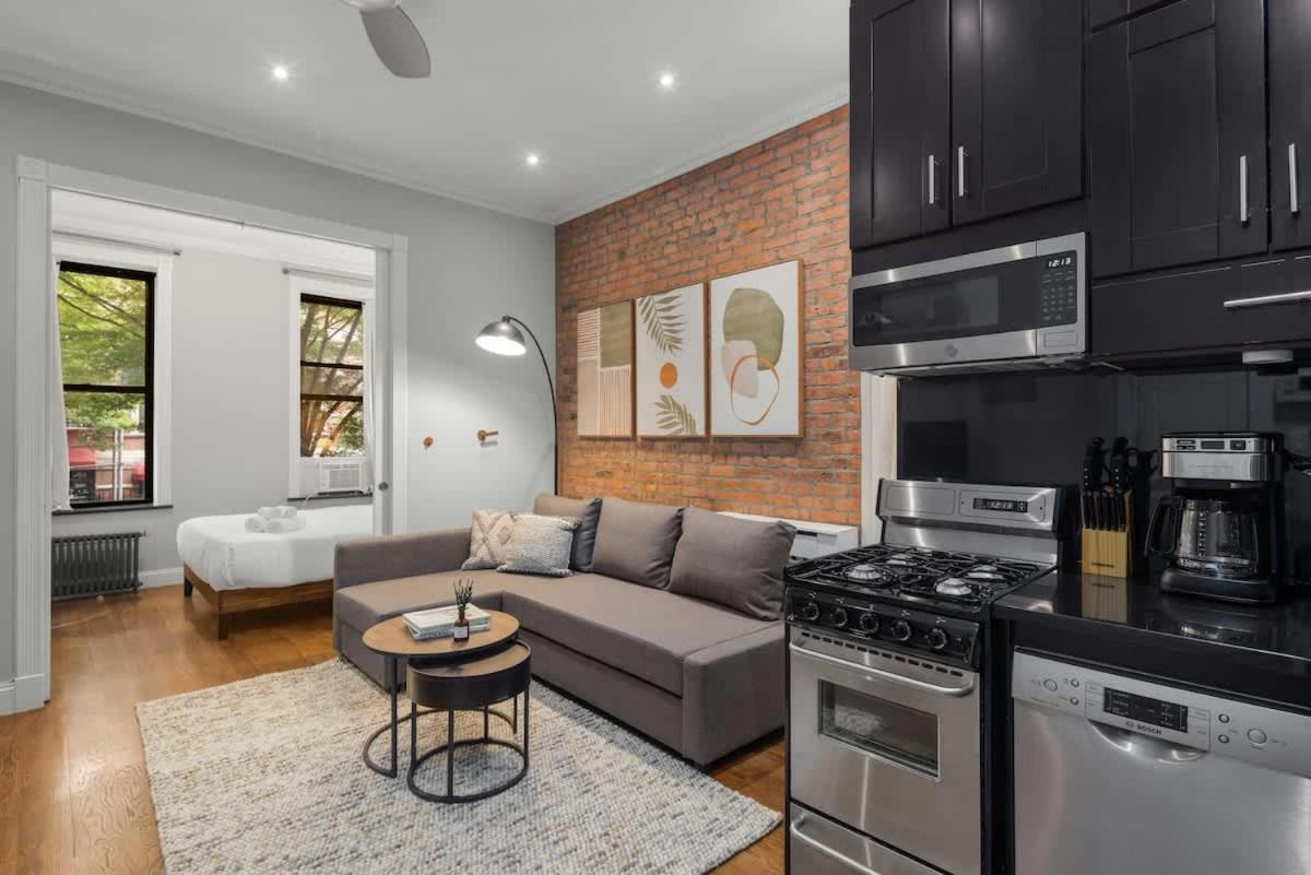 Chic Nyc Retreat By Park Căn hộ