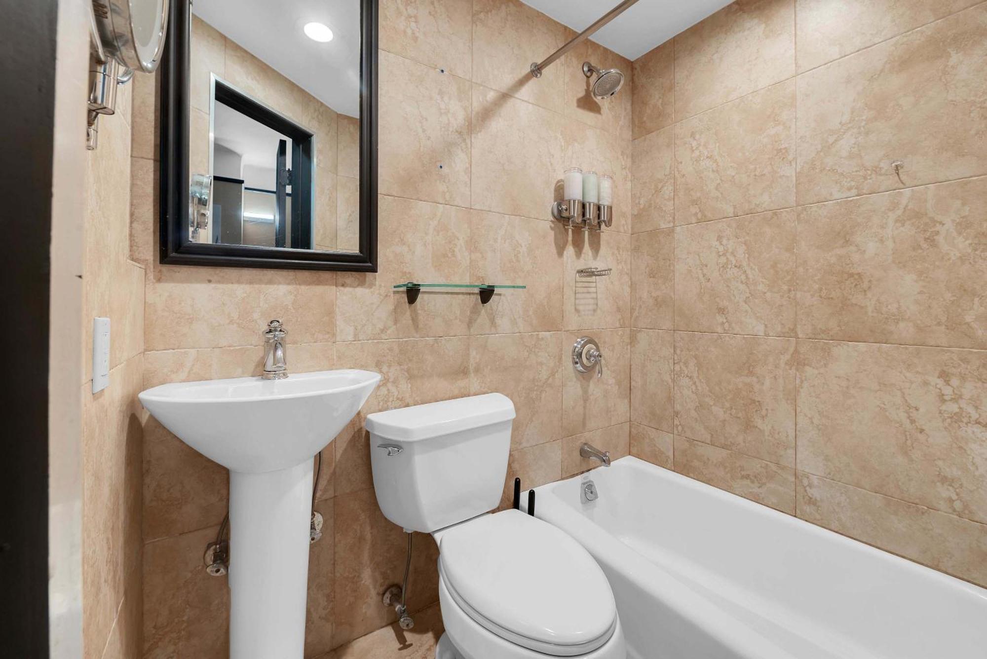 Stylish 2br In The Heart Of The With Gym Nova York