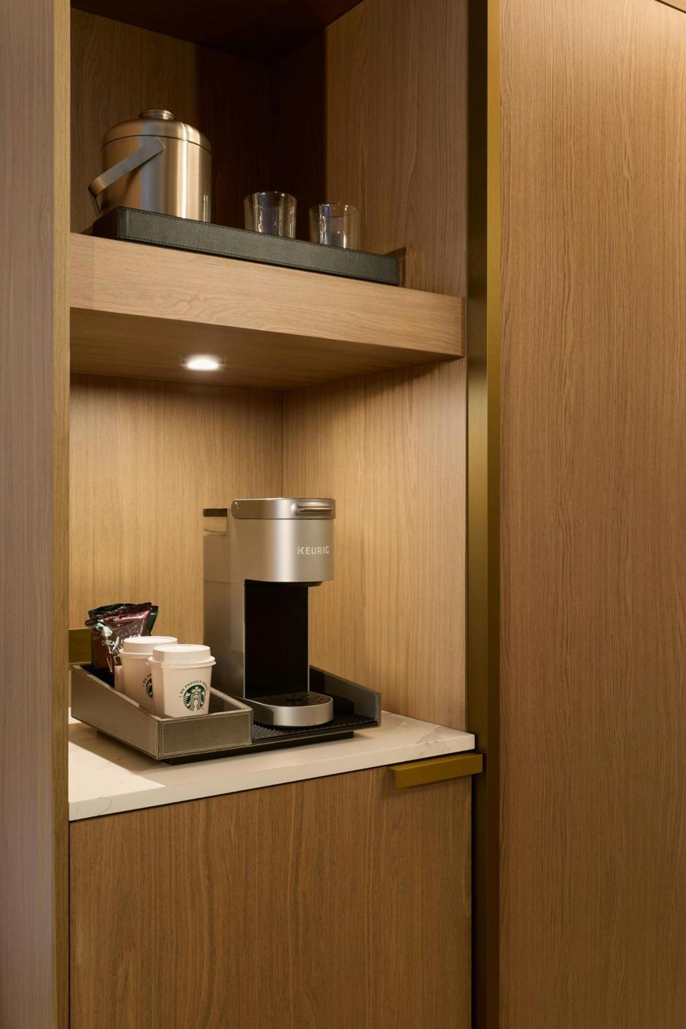 Hotel The Westin Flushing Laguardia Airport *
