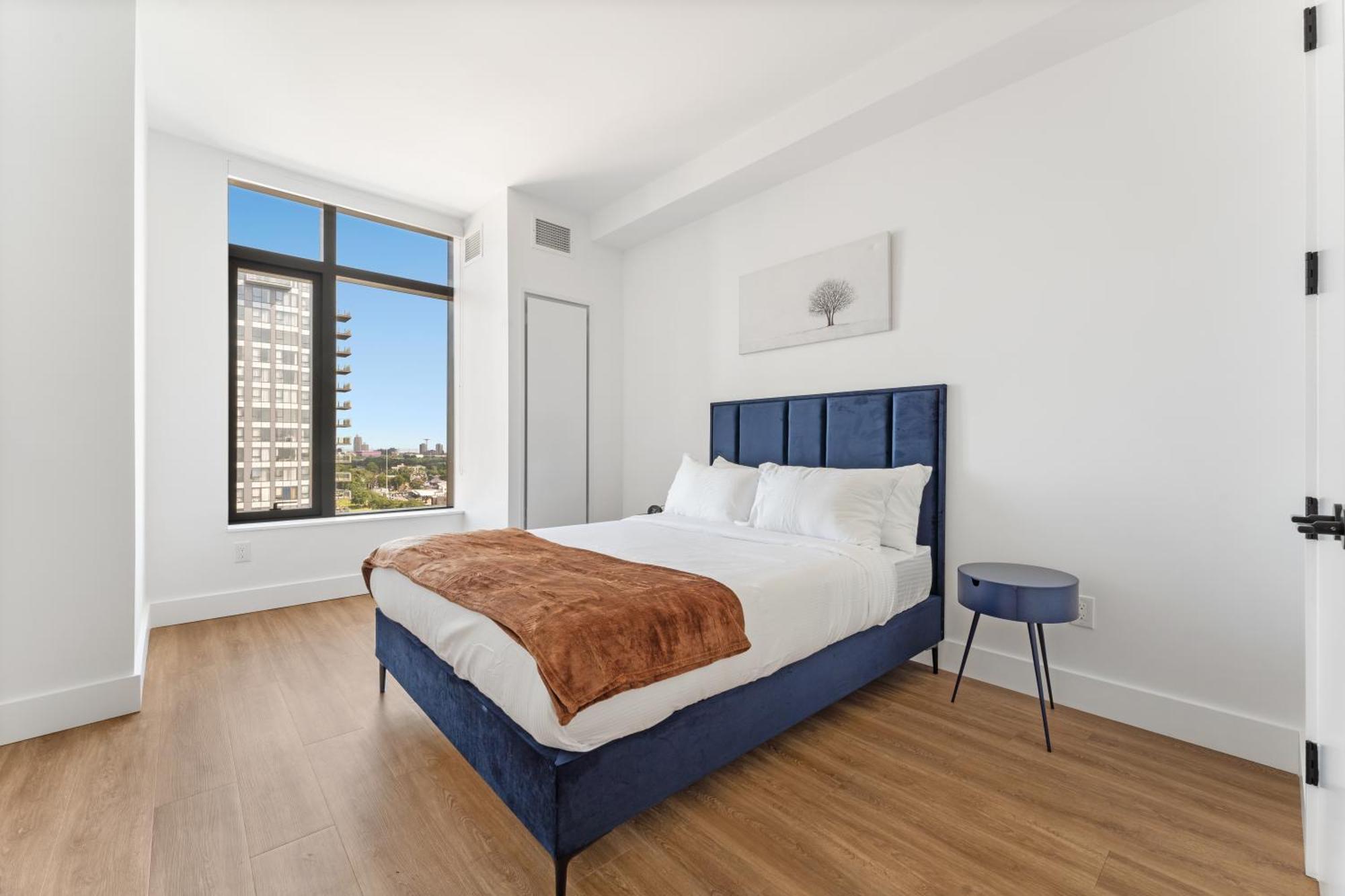 Elegant Haven, Upscale Comfort Apartment