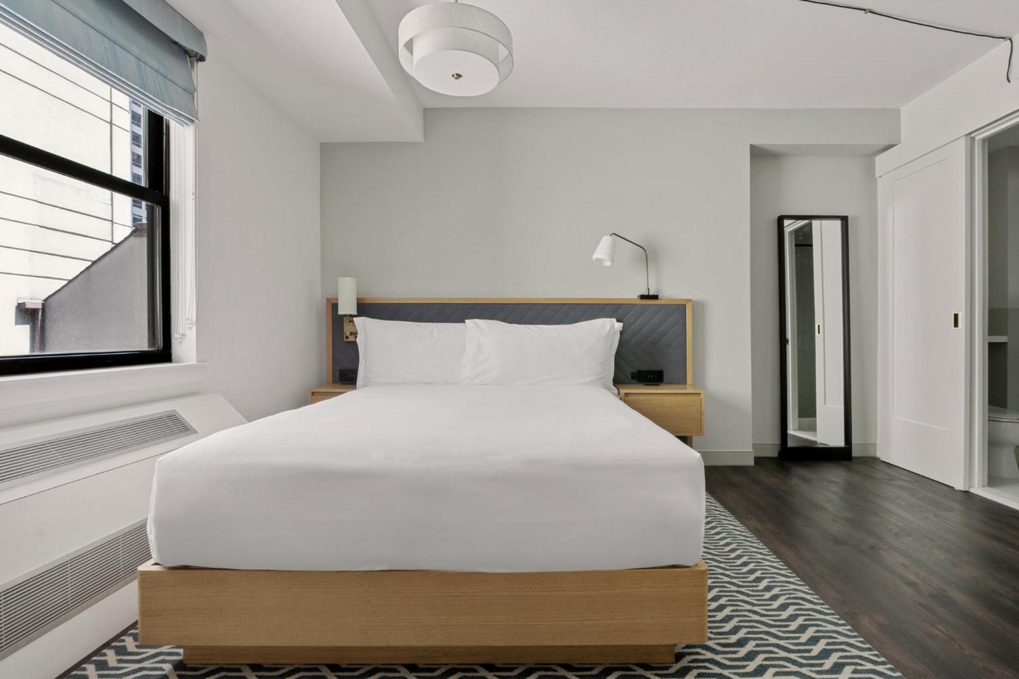 Hotel Newly Renovated At Club Quarters Times Square, New York