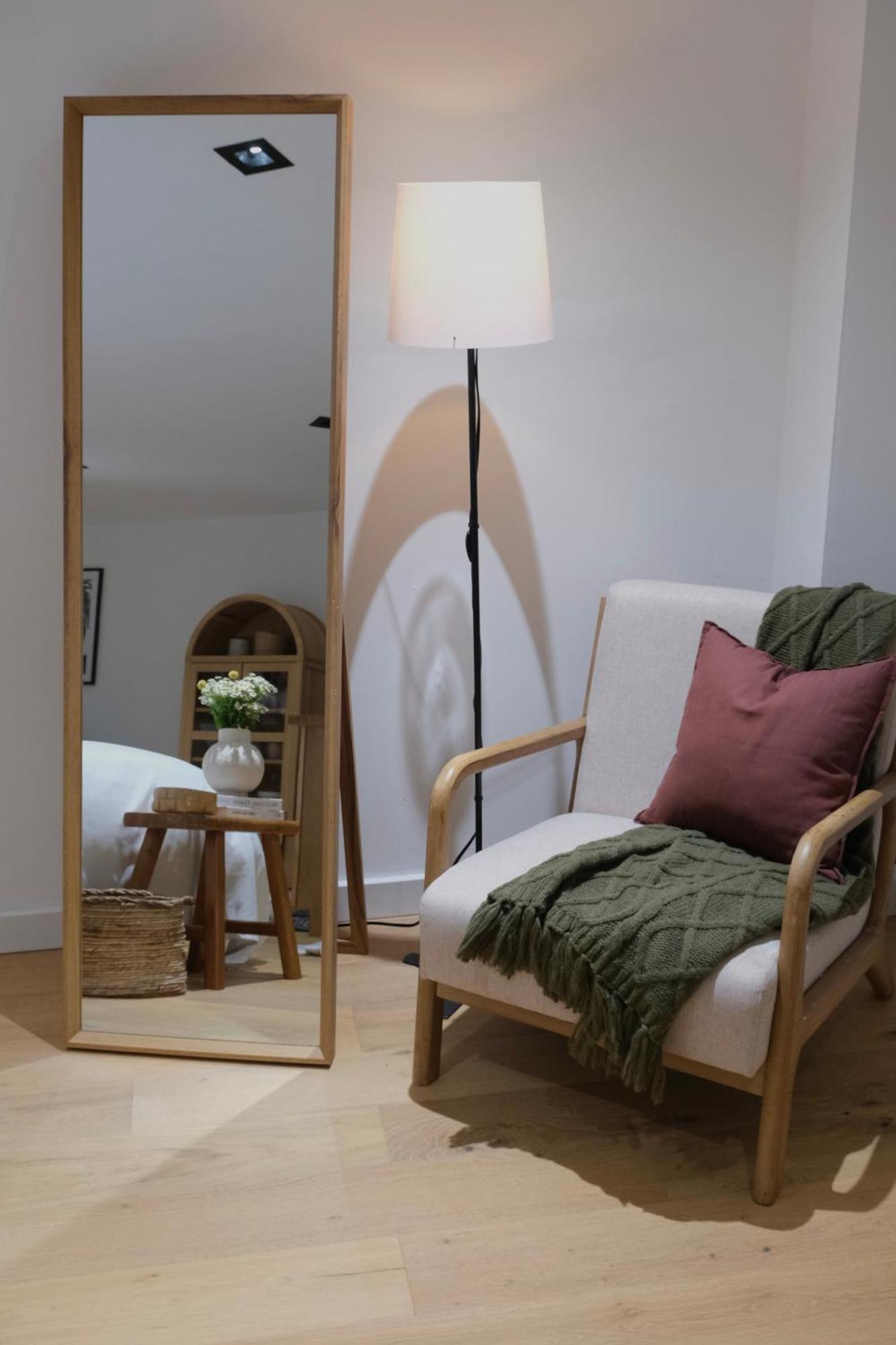 Ellis Hideaway