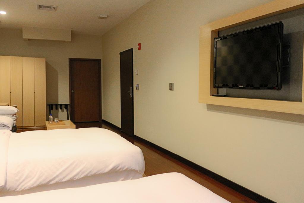 Khách sạn Verite 3*
