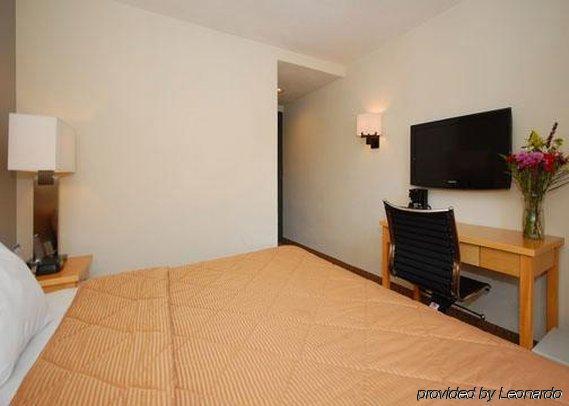 Khách sạn Hudson River 3*