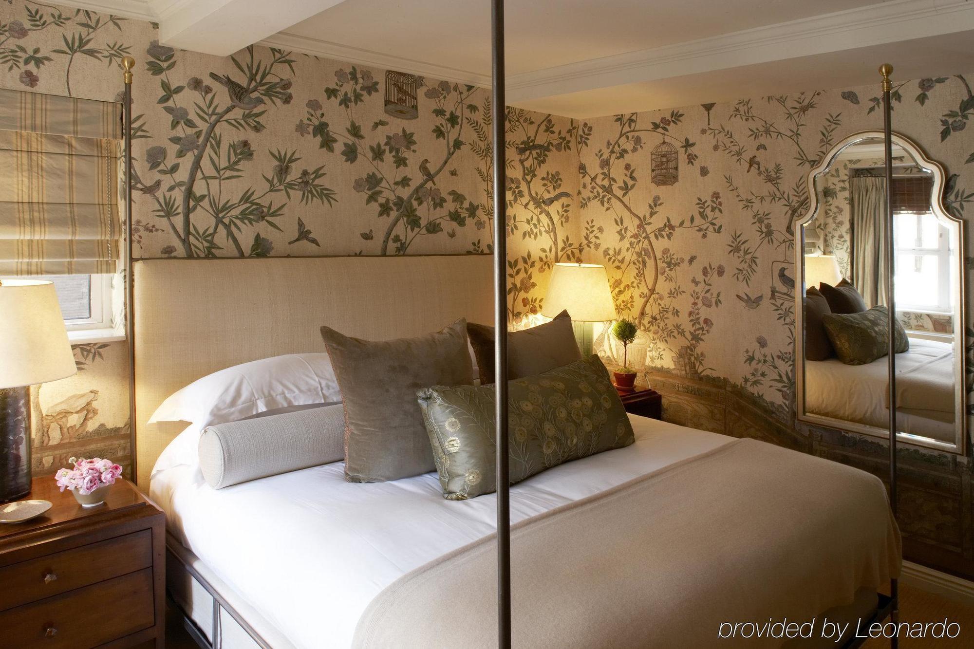 Lowell Khách sạn 5*