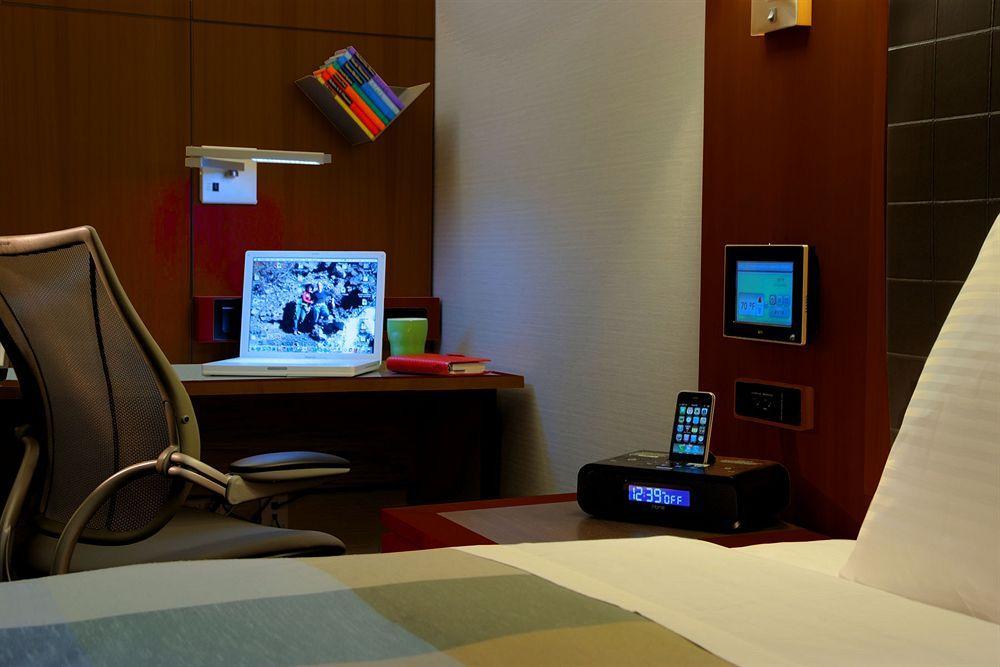 Club Quarters Times Square, Khách sạn