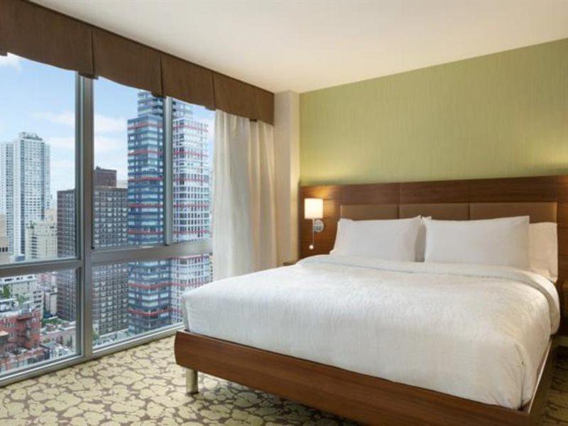 Khách sạn Hilton Garden Manhattan Midtown East
