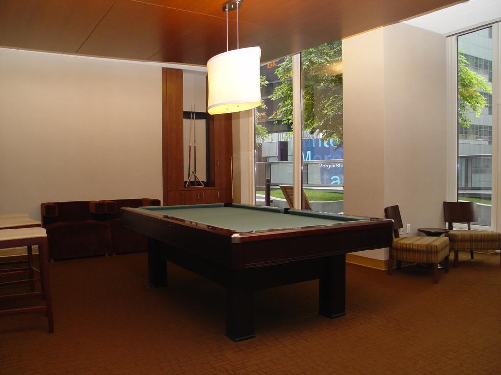 Broadway Times Square Apartment *