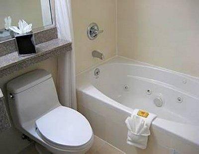 Khách sạn Le Jolie 4*