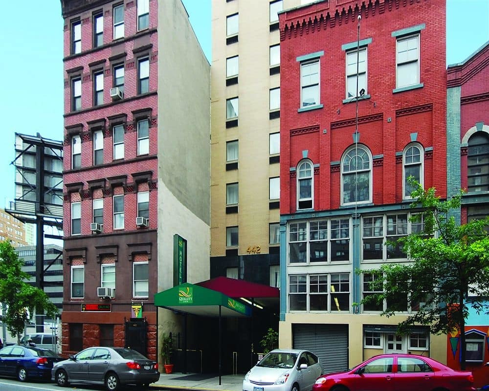 Khách sạn Hudson River 3*