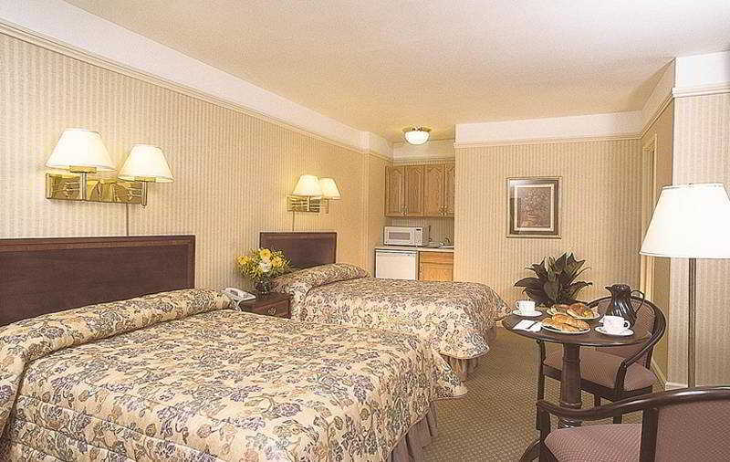 Wellington Khách sạn 3*