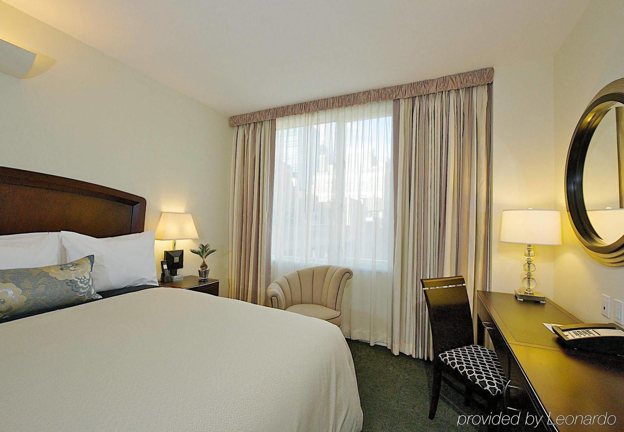 Khách sạn Marriott Vacation Club, City  4*