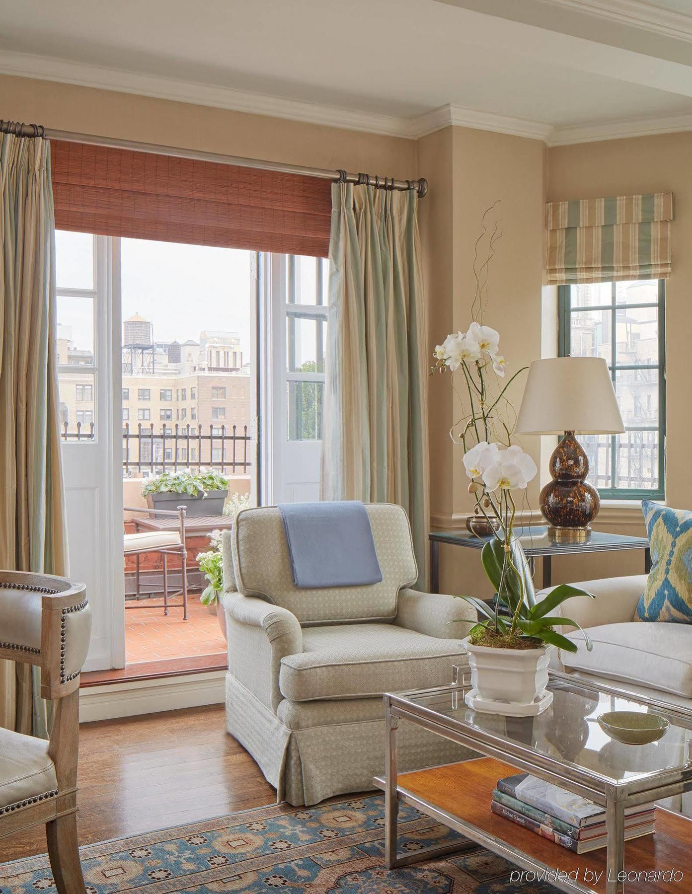 Lowell Khách sạn 5*