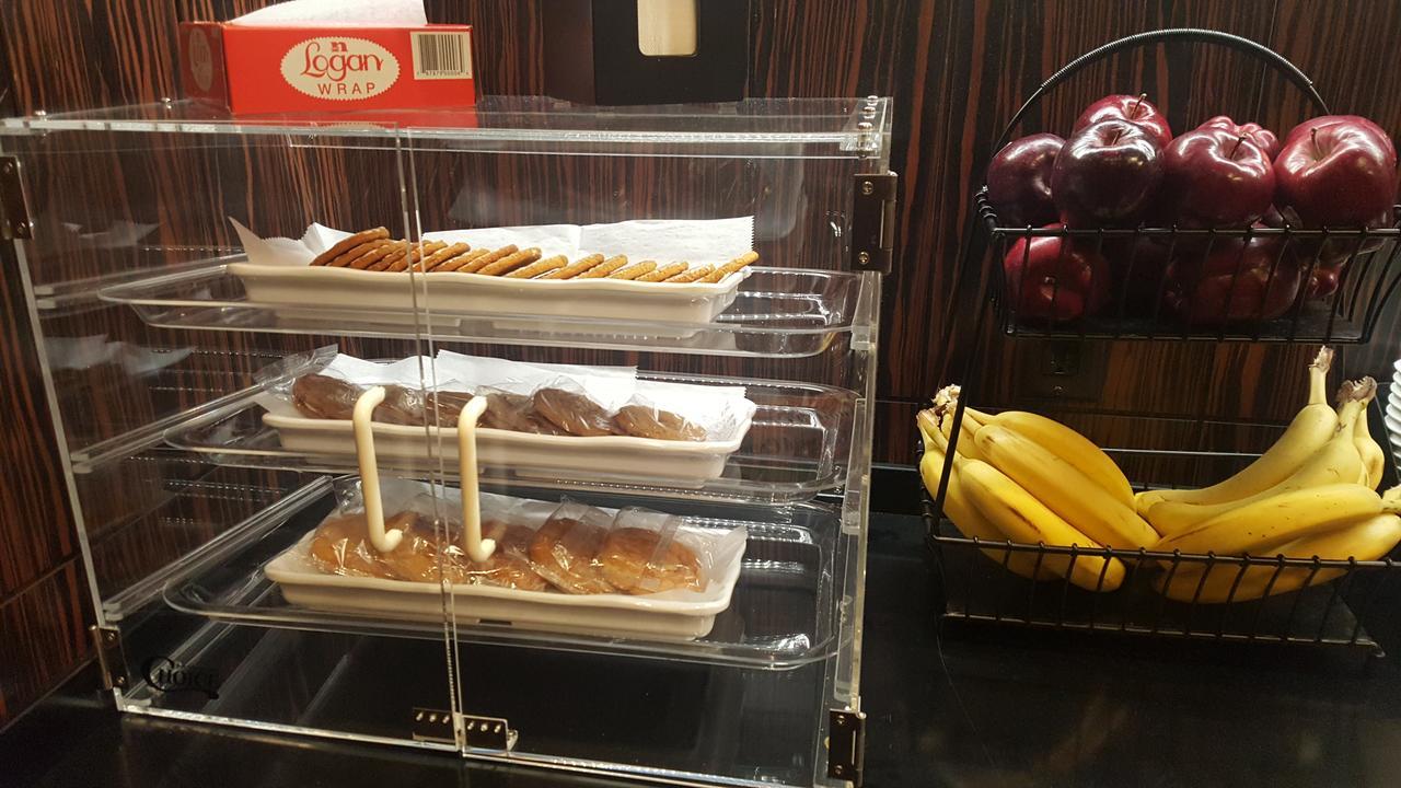 Americana Khách sạn