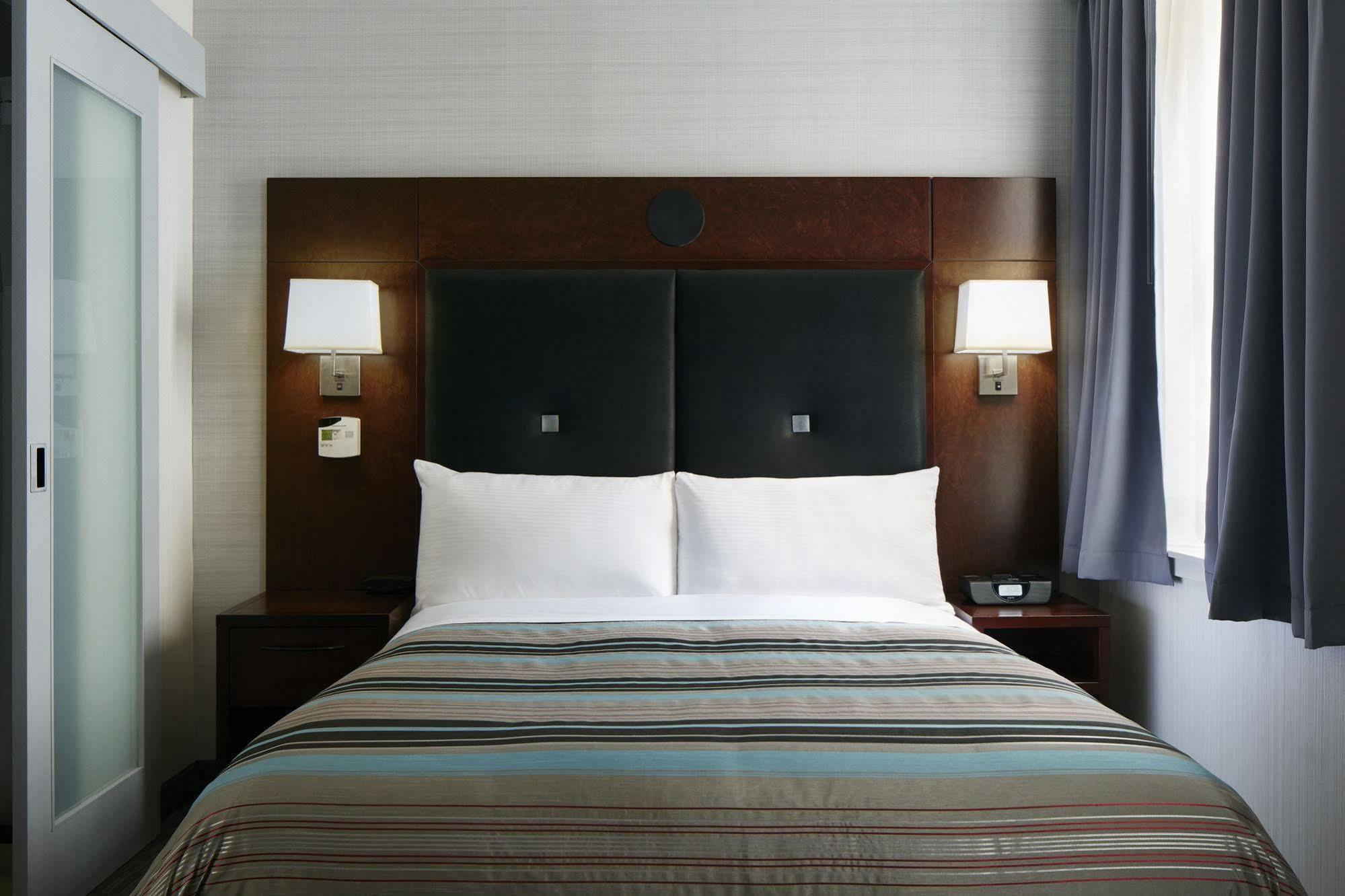Newly Renovated At Club Quarters Times Square, New York