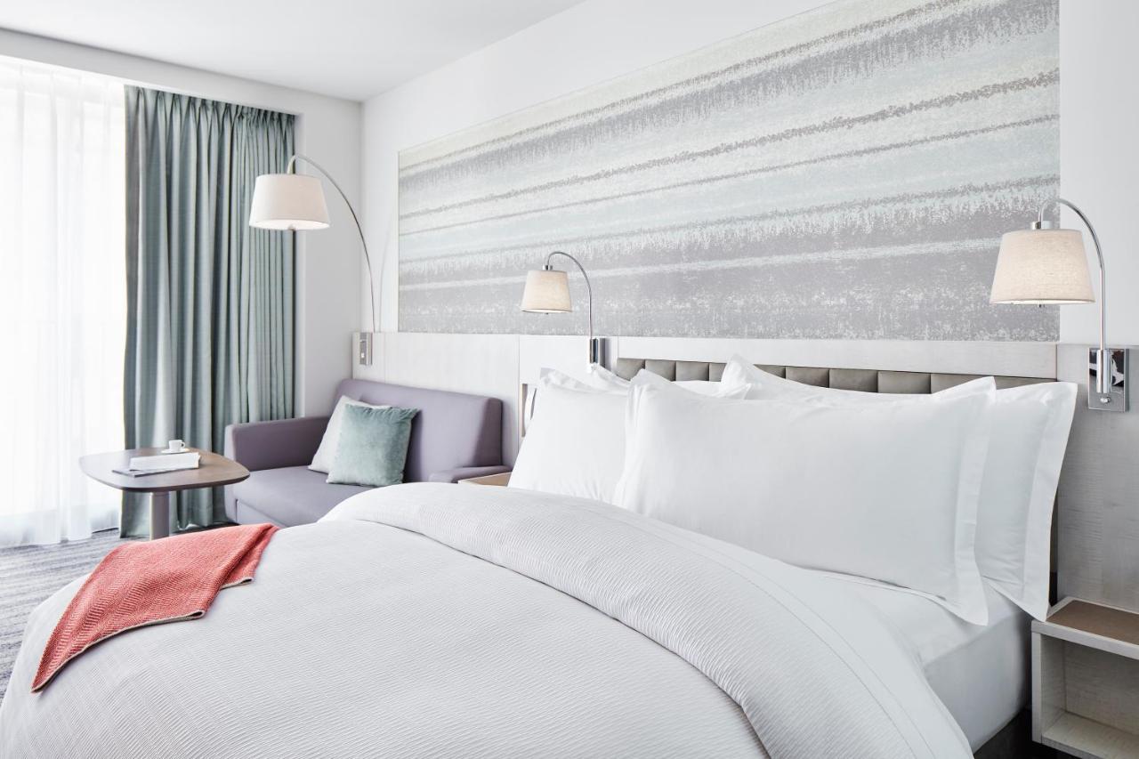 Park Terrace Khách sạn 4*