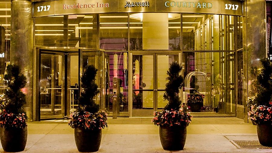 Courtyard By Marriott Manhattan/ Fifth Avenue Khách sạn 4*