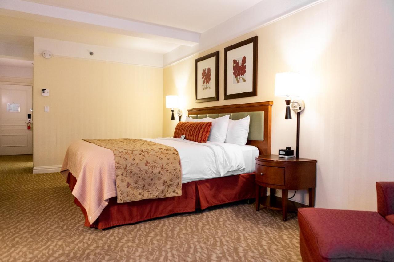 San Carlos Khách sạn New York