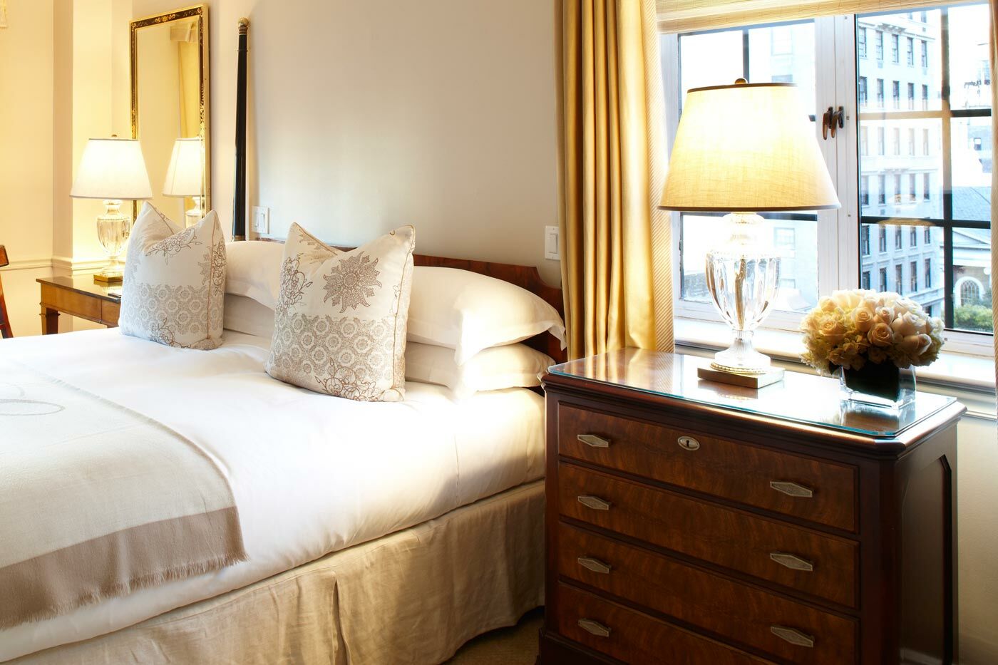 Lowell Khách sạn 5*
