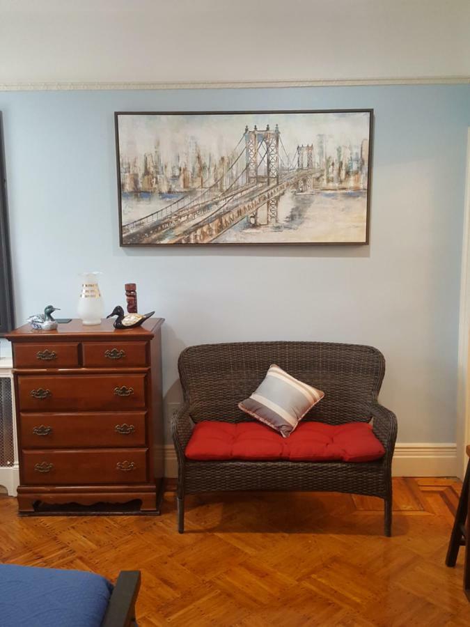Verona Twentyone - Phoebe's Place * New York